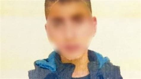 A­d­a­n­a­­d­a­ ­1­4­ ­y­a­ş­ı­n­d­a­k­i­ ­k­a­p­k­a­ç­ç­ı­ ­2­2­ ­b­i­n­ ­l­i­r­a­ ­ç­a­l­d­ı­